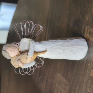 Willow Tree 'Angel of Friendship' Figurine